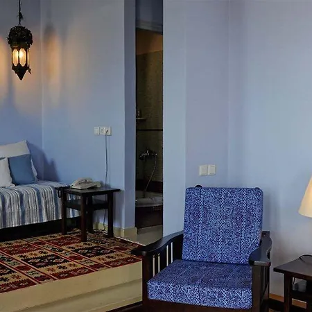 Doma Hotel 4*