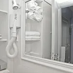 Doma Hotel